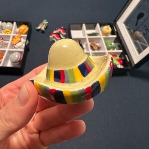 Nora Fleming: “Ole!” Sombrero Mini